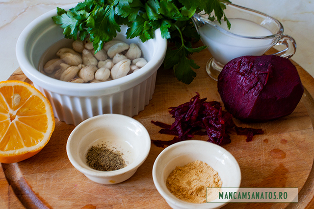 ingrediente pentru salata de sfecla rosie si alune de caju, cu dressing de lapte de cocos si mirodenii